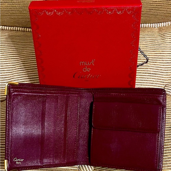 Cartier Bordeaux Unisex Must de Cartier Bifold Wallet - Picture 12 of 16